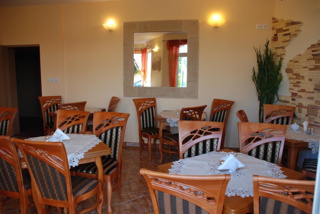 Hotel Hawana Быдгощ Экстерьер фото